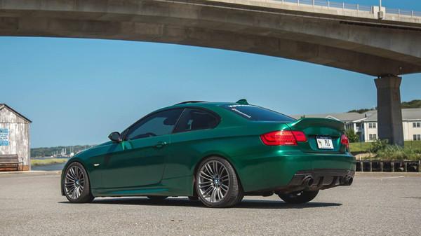 TAHITIAN GREEN PEARL ON THE KP PIGMENTS BMW 335
