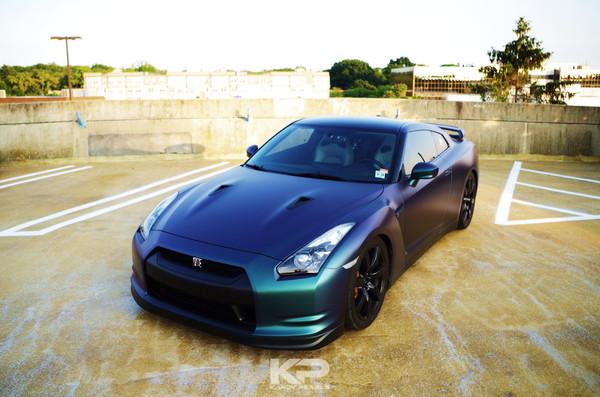 CHECK OUT BLACK HOLE COLORSHIFT ON THIS AMS ALPHA 6 NISSAN GTR!